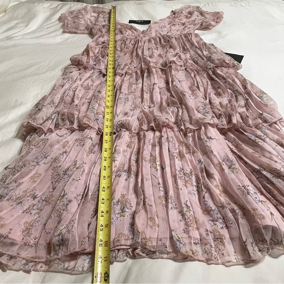 Lulus Gentle Charm Mauve Floral Print Pleated Tiered Midi Dress - Picture 13 of 16